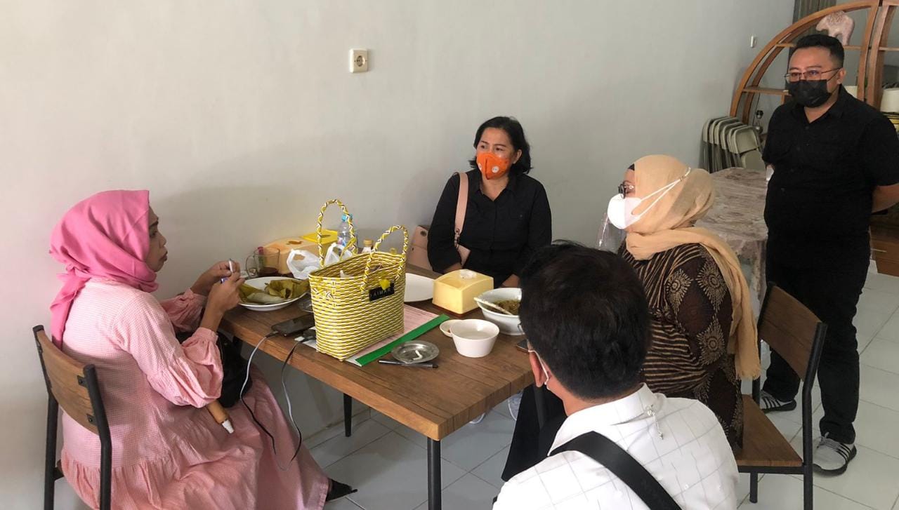 Buron Kasus Penipuan, Notaris di Gowa Ditangkap Saat Asyik Makan di Restoran